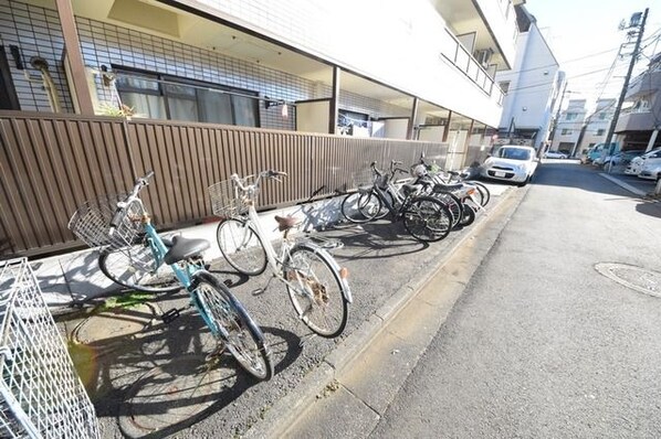 平岡マンションの物件内観写真